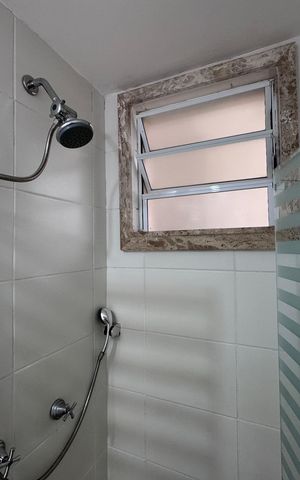 Apartamento à venda com 53m², 3 quartos e 1 vaga Apartamento à venda com 53m², 3 quartos e 1 vagaBanheiro Social