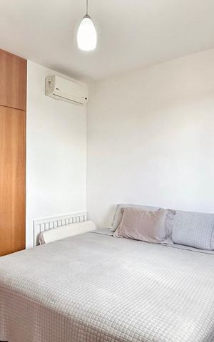 Apartamento à venda com 165m², 4 quartos e 2 vagas Apartamento à venda com 165m², 4 quartos e 2 vagasQuarto 3