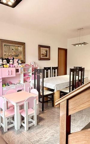 Apartamento à venda com 165m², 4 quartos e 2 vagas Apartamento à venda com 165m², 4 quartos e 2 vagasSala
