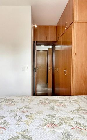 Apartamento à venda com 165m², 4 quartos e 2 vagas Apartamento à venda com 165m², 4 quartos e 2 vagasSuíte