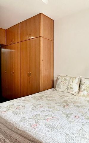 Apartamento à venda com 165m², 4 quartos e 2 vagas Apartamento à venda com 165m², 4 quartos e 2 vagasSuíte