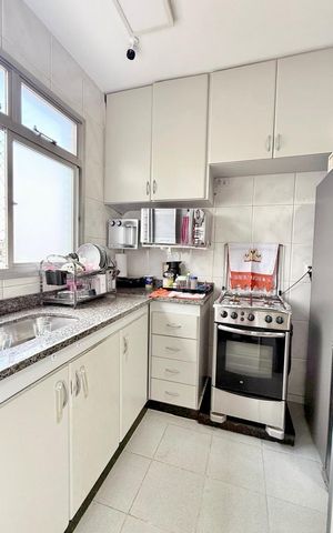 Apartamento à venda com 165m², 4 quartos e 2 vagas Apartamento à venda com 165m², 4 quartos e 2 vagasCozinha