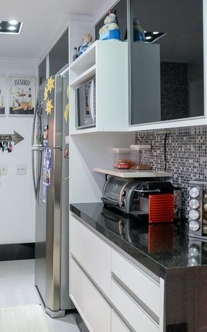 Apartamento à venda com 124m², 3 quartos e 2 vagas Apartamento à venda com 124m², 3 quartos e 2 vagasCozinha