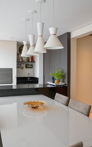 Apartamento à venda com 124m², 3 quartos e 2 vagas Apartamento à venda com 124m², 3 quartos e 2 vagasVaranda Goumert