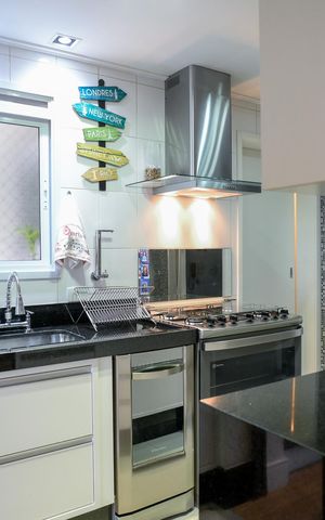 Apartamento à venda com 124m², 3 quartos e 2 vagas Apartamento à venda com 124m², 3 quartos e 2 vagasCozinha