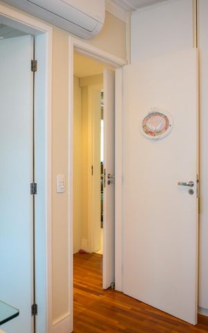 Apartamento à venda com 124m², 3 quartos e 2 vagas Apartamento à venda com 124m², 3 quartos e 2 vagasQuarto 1 - Suite