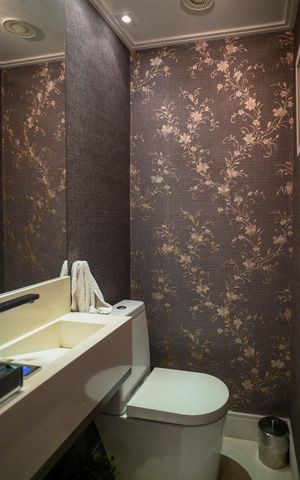Apartamento à venda com 124m², 3 quartos e 2 vagas Apartamento à venda com 124m², 3 quartos e 2 vagasLavabo