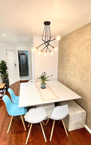 Apartamento à venda com 90m², 3 quartos e 1 vaga Apartamento à venda com 90m², 3 quartos e 1 vagaSala