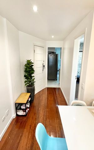 Apartamento à venda com 90m², 3 quartos e 1 vaga Apartamento à venda com 90m², 3 quartos e 1 vagaSala