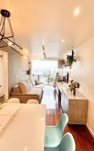 Apartamento à venda com 90m², 3 quartos e 1 vaga Apartamento à venda com 90m², 3 quartos e 1 vagaSala