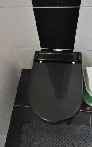 Casa de condomínio à venda com 314m², 4 quartos e 3 vagasBanheiro Social