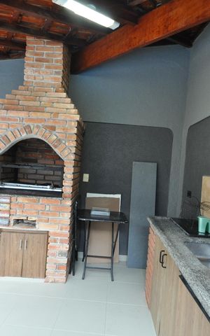Casa de condomínio à venda com 314m², 4 quartos e 3 vagasChurrasqueira