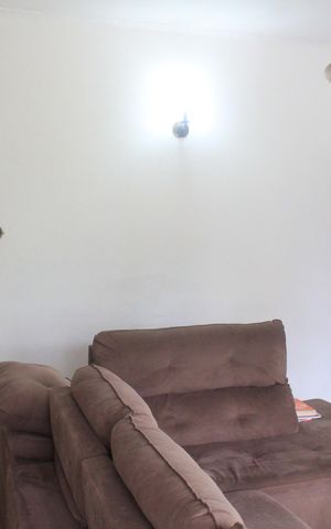 Casa à venda com 180m², 2 quartos e 2 vagasSala