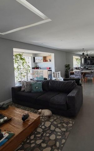 Apartamento para alugar com 133m², 2 quartos e 2 vagasSala