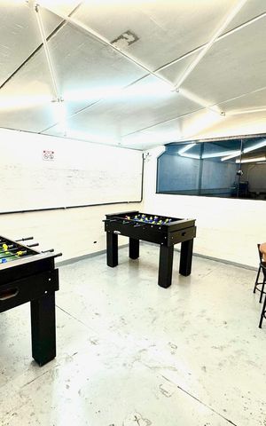 Apartamento para alugar com 38m², 2 quartos e 1 vaga Apartamento para alugar com 38m², 2 quartos e 1 vagaSalão de jogos