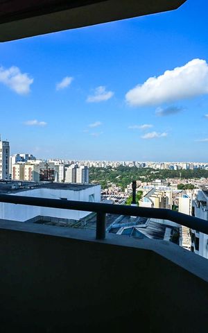 Apartamento à venda com 150m², 3 quartos e 3 vagasVaranda da Suíte  3