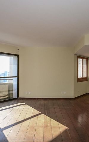 Apartamento à venda com 150m², 3 quartos e 3 vagasSala
