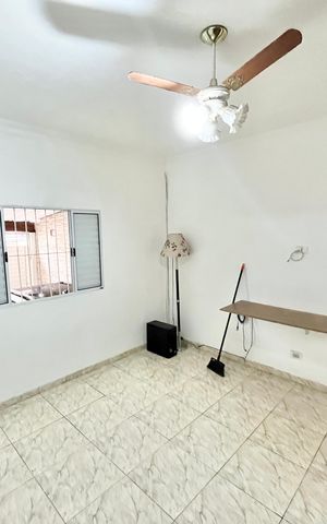 Casa à venda com 98m², 2 quartos e 2 vagasQuarto 1