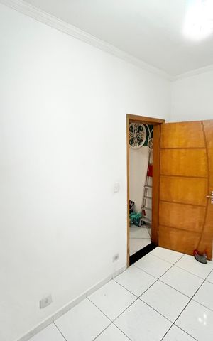 Casa à venda com 98m², 2 quartos e 2 vagasQuarto 2 - Suíte
