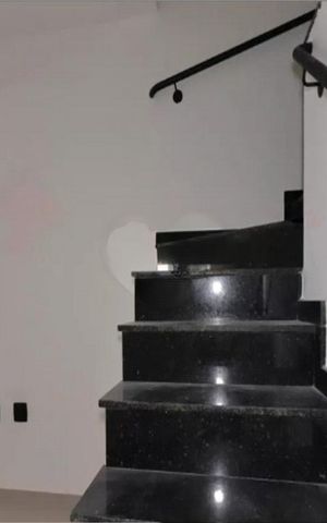 Casa de condomínio à venda com 200m², 3 quartos e 2 vagas