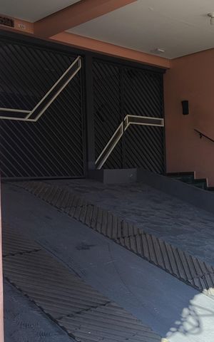 Apartamento à venda com 137m², 3 quartos e 1 vaga Apartamento à venda com 137m², 3 quartos e 1 vagaPlaquinha