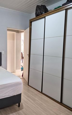 Casa à venda com 263m², 4 quartos e 3 vagas Casa à venda com 263m², 4 quartos e 3 vagasQuarto 3