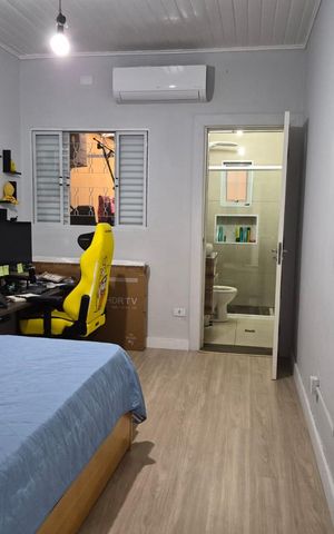 Casa à venda com 263m², 4 quartos e 3 vagas Casa à venda com 263m², 4 quartos e 3 vagasQuarto 2