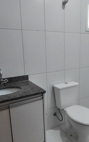 Apartamento para alugar com 67m², 2 quartos e 2 vagas Apartamento para alugar com 67m², 2 quartos e 2 vagasBanheiro