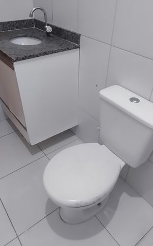 Apartamento para alugar com 67m², 2 quartos e 2 vagas Apartamento para alugar com 67m², 2 quartos e 2 vagasBanheiro