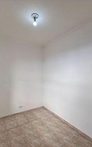 Casa à venda com 218m², 3 quartos e 3 vagas Casa à venda com 218m², 3 quartos e 3 vagasQuarto de Serviço