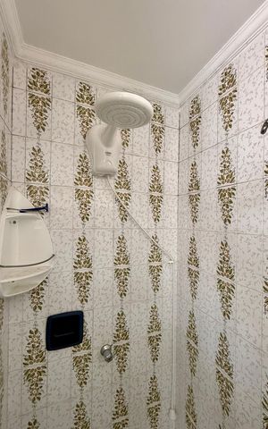 Casa à venda com 218m², 3 quartos e 3 vagas Casa à venda com 218m², 3 quartos e 3 vagasBanheiro Social