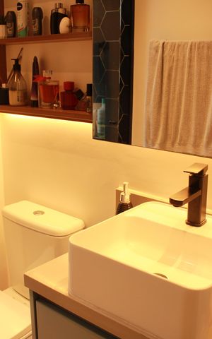 Apartamento à venda com 50m², 2 quartos e 2 vagasBanheiro da Suíte