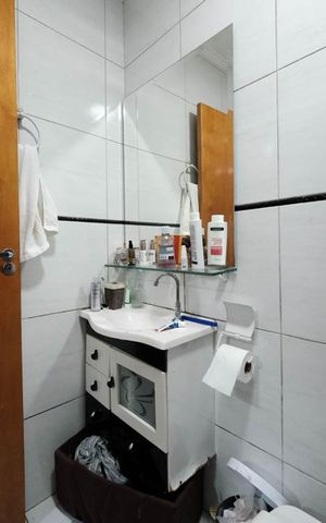 Casa à venda com 202m², 2 quartos e 2 vagasSuíte