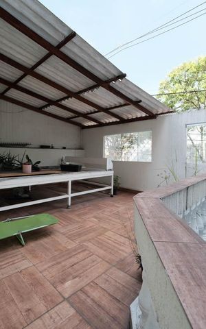 Casa à venda com 202m², 2 quartos e 2 vagasÁrea externa