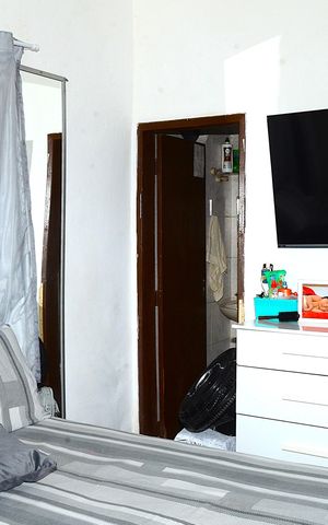 Casa à venda com 360m², 2 quartos e 2 vagasQuarto Suíte