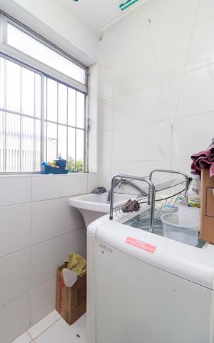 Apartamento à venda com 65m², 3 quartos e 1 vagaÁrea de Serviço
