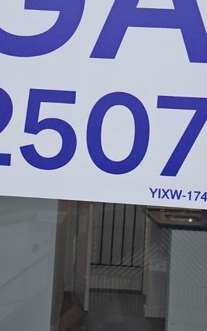 Apartamento para alugar com 20m², 1 quarto e sem vaga Apartamento para alugar com 20m², 1 quarto e sem vagaPlaca instalada no vidro da sala do imóvel - Código da placa: YIXW-1747