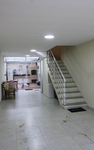 Casa de condomínio à venda com 135m², 3 quartos e 3 vagasGaragem
