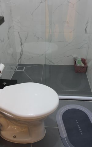 Casa de condomínio à venda com 135m², 3 quartos e 3 vagasBanheiro Social
