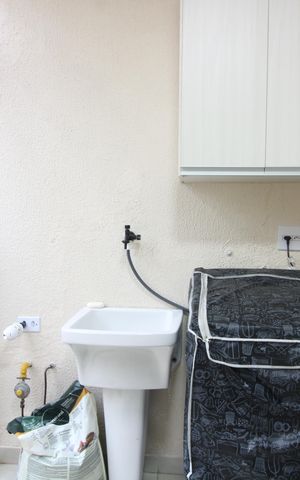 Casa de condomínio à venda com 135m², 3 quartos e 3 vagasLavanderia