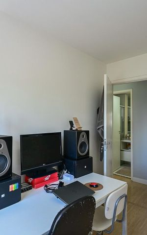 Apartamento à venda com 64m², 2 quartos e 1 vagaQuarto