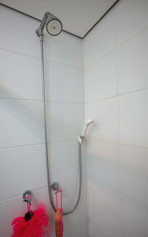 Apartamento à venda com 64m², 2 quartos e 1 vagaChuveiro da Suíte