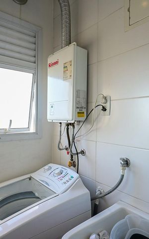 Apartamento à venda com 64m², 2 quartos e 1 vagaÁrea de Serviço 