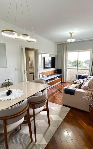 Apartamento à venda com 76m², 2 quartos e 2 vagas Apartamento à venda com 76m², 2 quartos e 2 vagasSala
