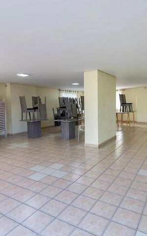 Apartamento à venda com 76m², 2 quartos e 2 vagas Apartamento à venda com 76m², 2 quartos e 2 vagasÁrea comum - Salão de festas