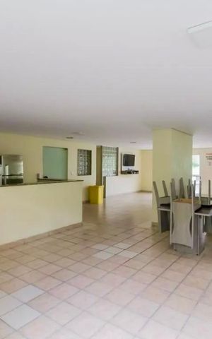 Apartamento à venda com 76m², 2 quartos e 2 vagas Apartamento à venda com 76m², 2 quartos e 2 vagasÁrea comum - Salão de festas