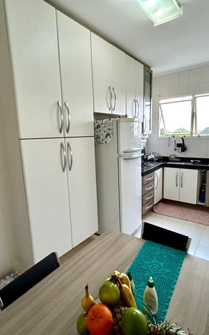 Apartamento à venda com 76m², 2 quartos e 2 vagas Apartamento à venda com 76m², 2 quartos e 2 vagasCozinha