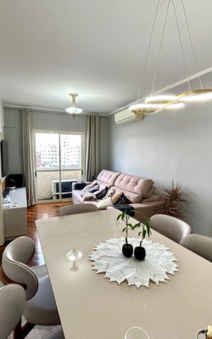Apartamento à venda com 76m², 2 quartos e 2 vagas Apartamento à venda com 76m², 2 quartos e 2 vagasSala