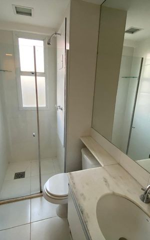 Apartamento à venda com 153m², 4 quartos e 4 vagas Apartamento à venda com 153m², 4 quartos e 4 vagasBanheiro