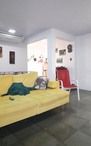 Casa à venda com 380m², 3 quartos e 7 vagasMezanino - Sala de tv